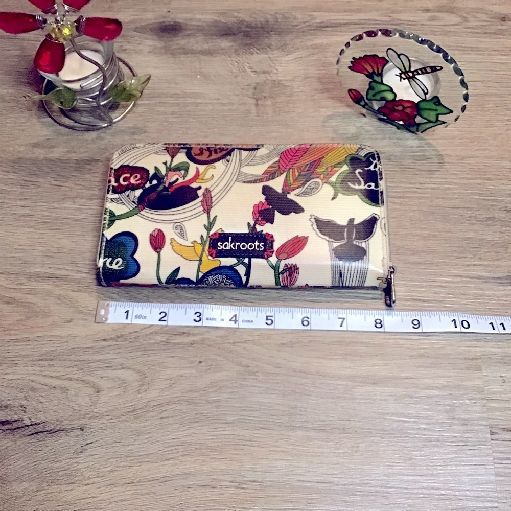 Sakroots Accordion Wallet